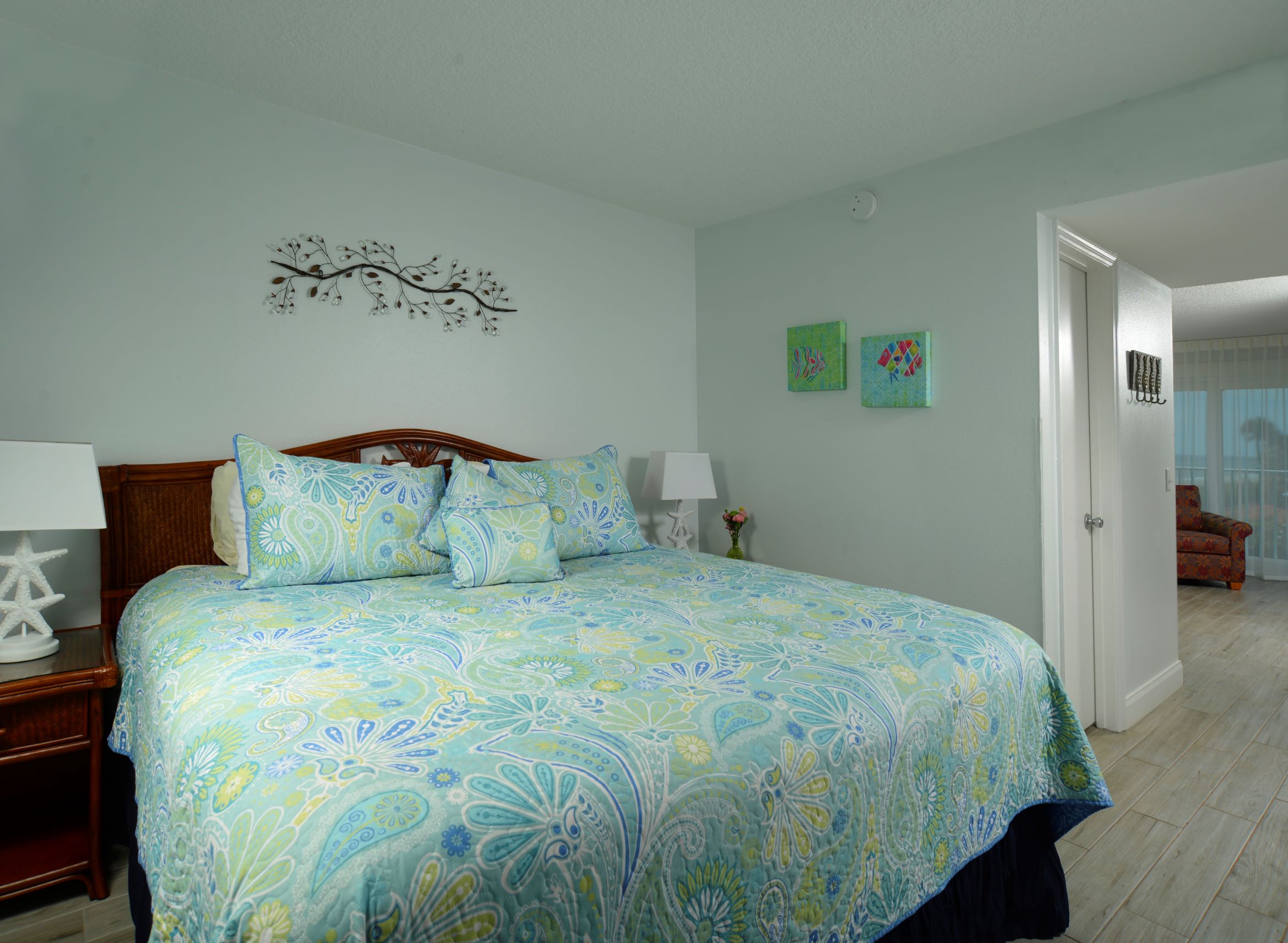 Spacious Suites at Tuckaway Shores